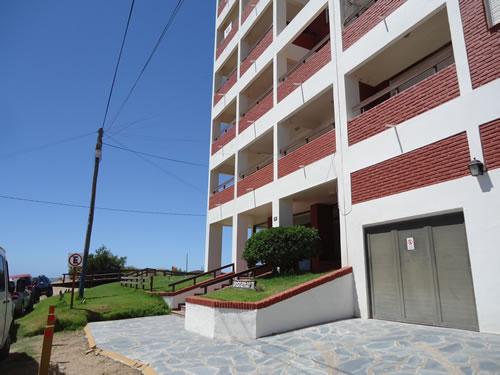 Alquilo Departamento Vistamar XII 5E en Villa Gesell zona Centro Comercial a 5 Mts de la Playa 