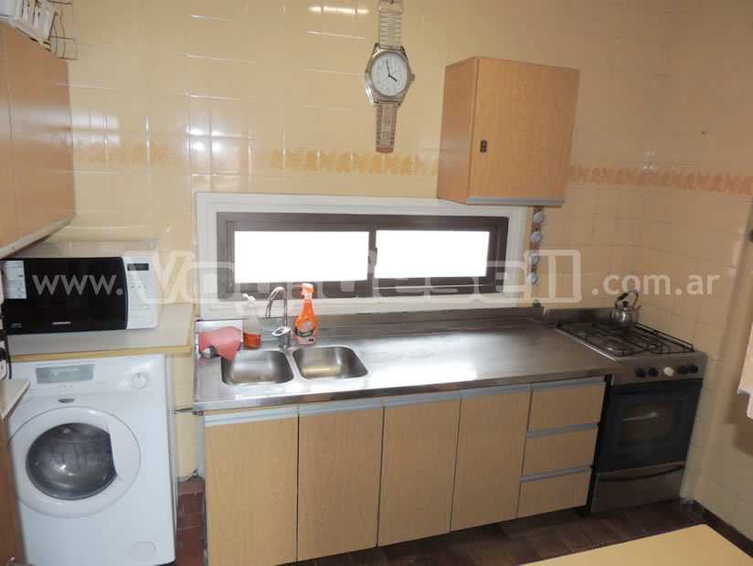 Alquilo Departamento Vistamar XII 5E en Villa Gesell zona Centro Comercial a 5 Mts de la Playa