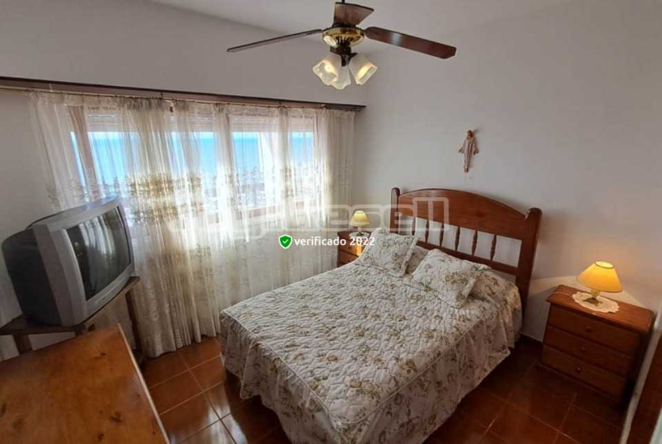 Alquilo Departamento Vistamar XII 6toD en Villa Gesell zona Centro Comercial a 10 mts de la Playa 