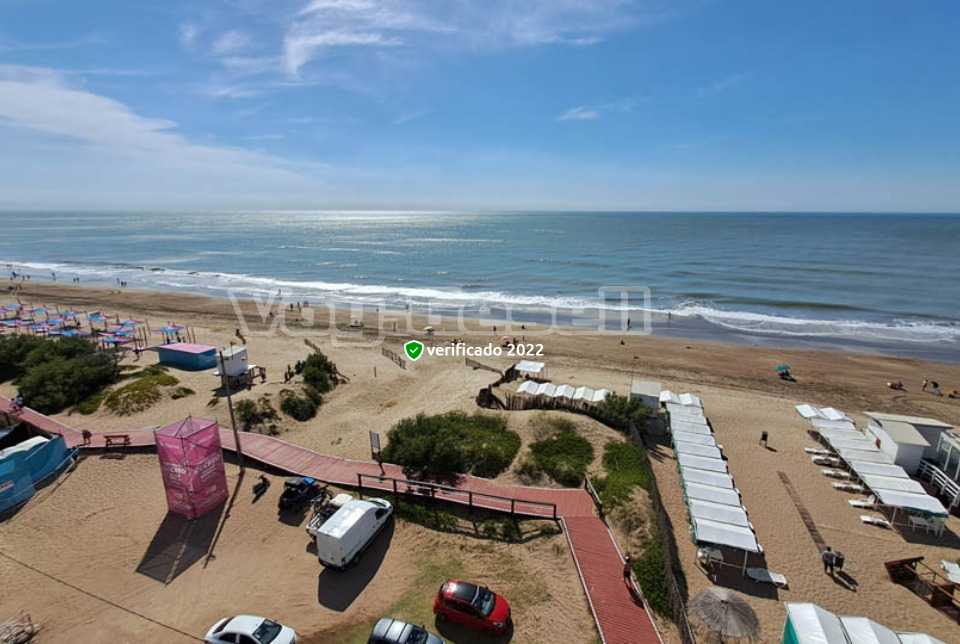 Alquilo Departamento Vistamar XII 6toD en Villa Gesell zona Centro Comercial a 10 mts de la Playa