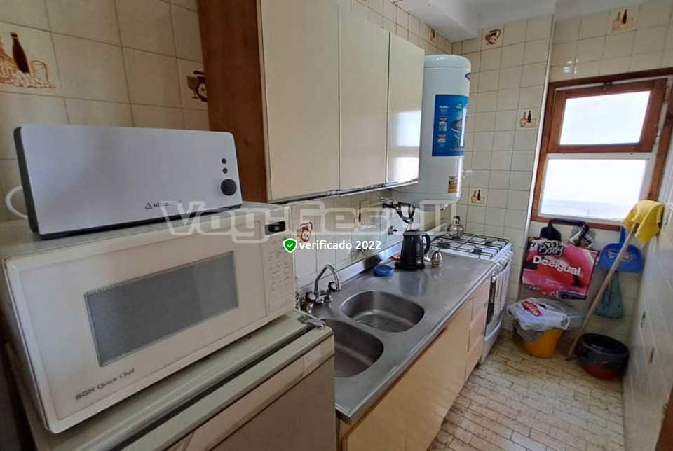 Alquilo Departamento Vistamar XII 2do I en Villa Gesell zona Centro Comercial a 10 mts de la Playa 