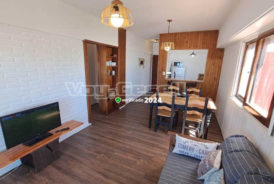 Alquilo Departamento Vístamar XII 4D en Villa Gesell zona Centro a 20 Mts de la Playa 