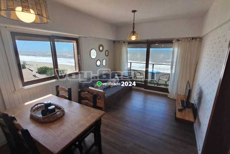 Alquilo Departamento Vístamar XII 4D en Villa Gesell zona Centro a 20 Mts de la Playa 