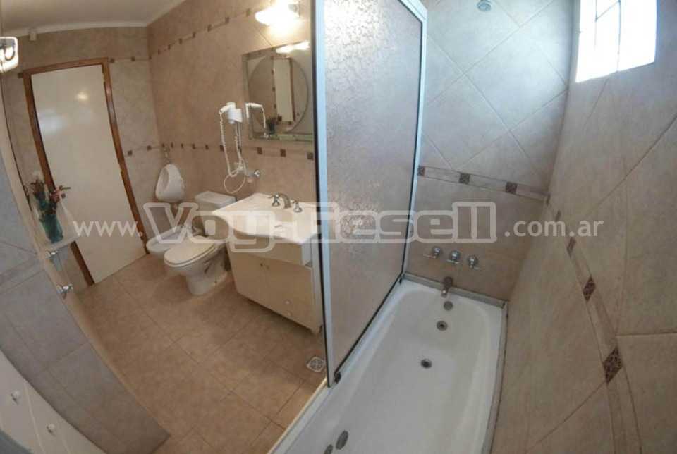 Alquilo Casa Yatita en Villa Gesell zona Centro a 100 Mrs de la Playa