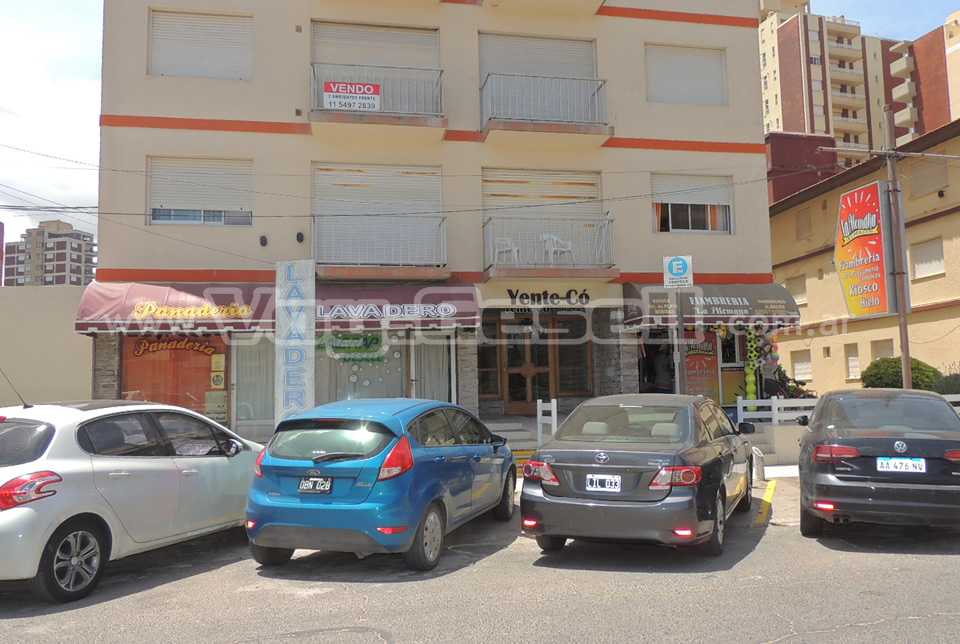 Alquilo Departamento Yenteco Piso 1 Dpto 2 en Villa Gesell zona Centro Comercial a 50 Mts de la Playa 