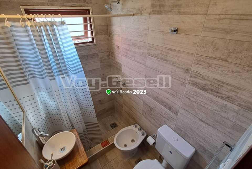 Alquilo Departamento Yucatan 6 en Villa Gesell zona Centro a 100 Mts de la Playa