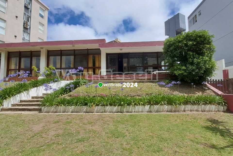 Alquilo Departamento Yucatan 6 en Villa Gesell zona Centro a 100 Mts de la Playa 