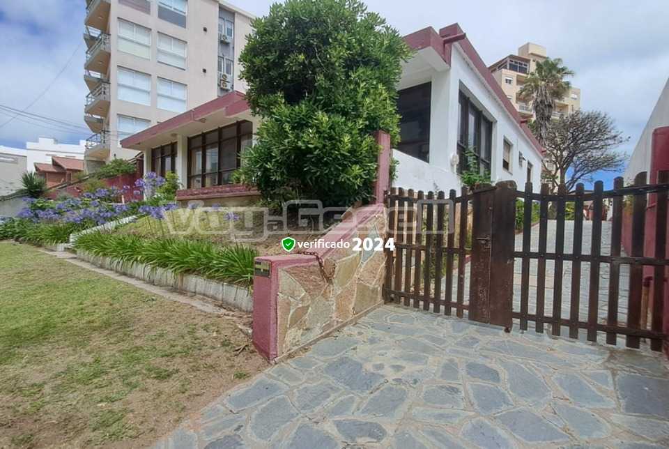 Alquilo Departamento Yucatan 6 en Villa Gesell zona Centro a 100 Mts de la Playa 