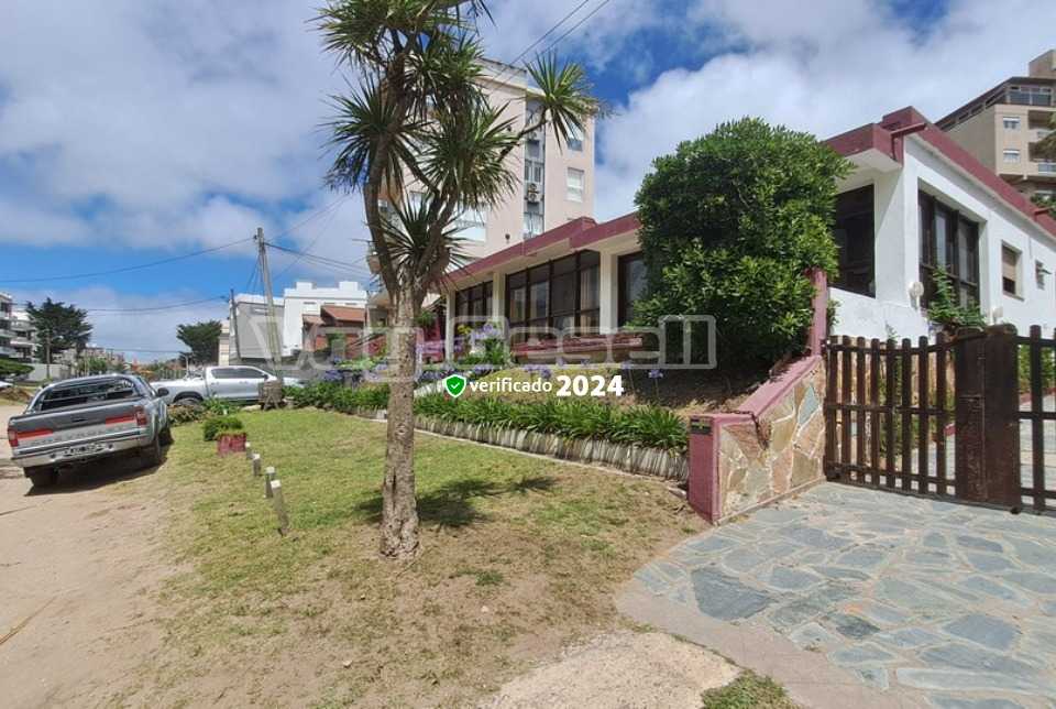 Alquilo Departamento Yucatan 6 en Villa Gesell zona Centro a 100 Mts de la Playa