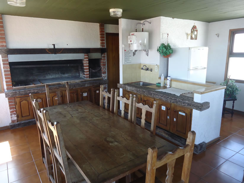 Alquilo Departamento Yupehue 6to en Villa Gesell zona Centro Comercial a 200 Mts de la Playa