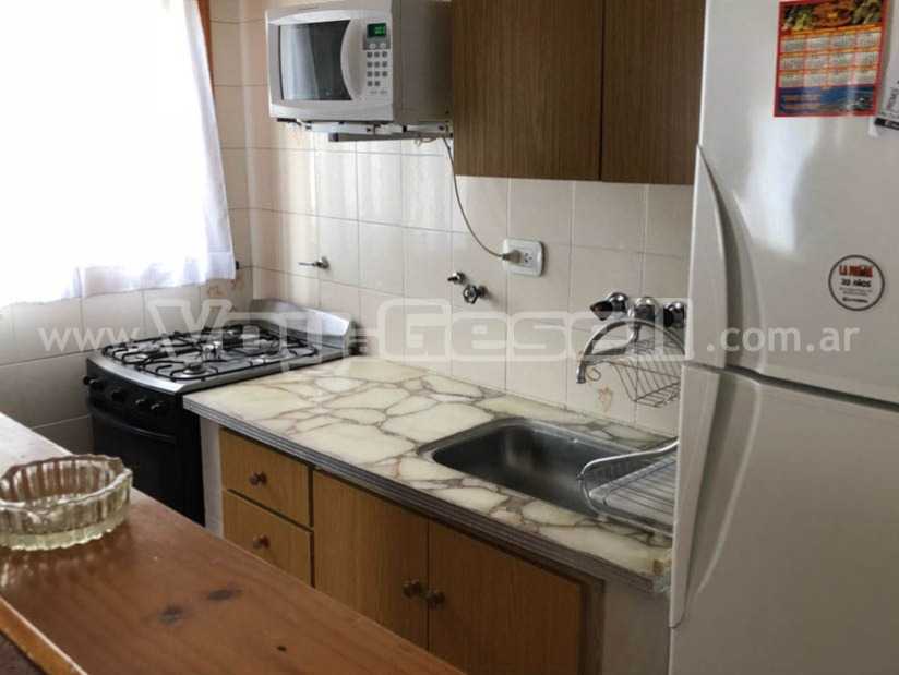 Alquilo Duplex Zondinga en Villa Gesell zona Centro a 400 Mts de la Playa 