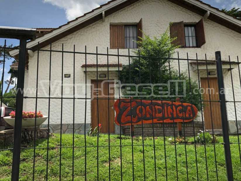 Alquilo Duplex Zondinga 2 en Villa Gesell zona Centro a 400 Mts de la Playa 