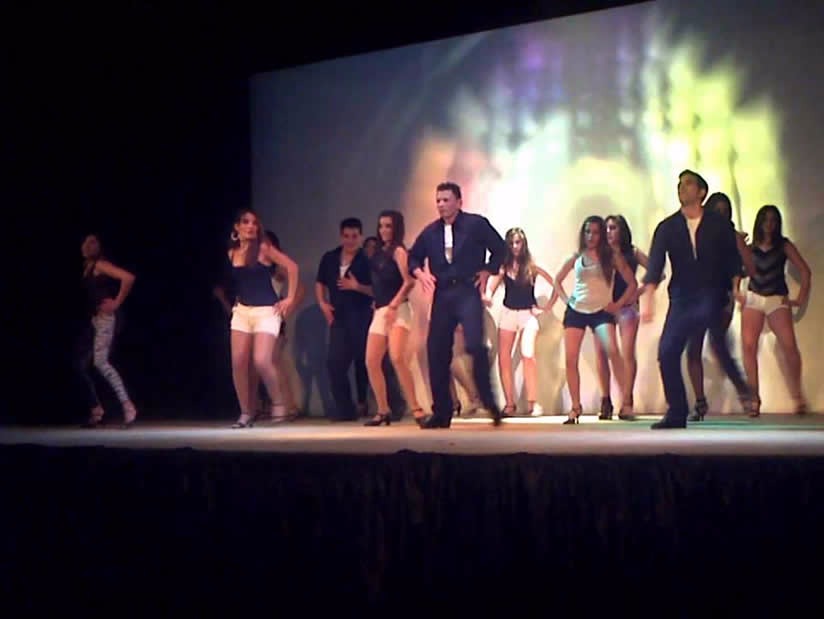 Cines y Teatros Casa de la Cultura en Villa Gesell zona  