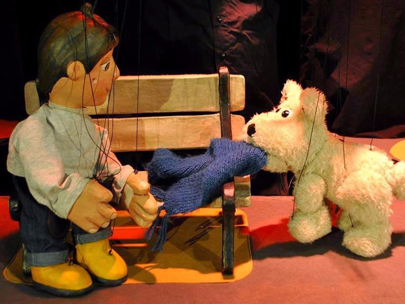 Cines y Teatros Casa de la Cultura en Villa Gesell zona  