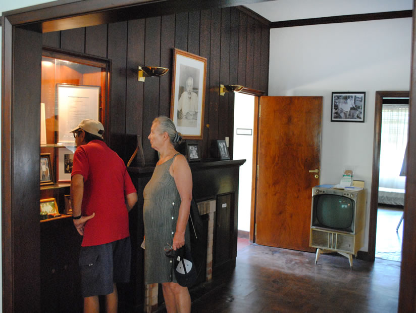 Centro Cultural Chalet de don Carlos en Villa Gesell zona  