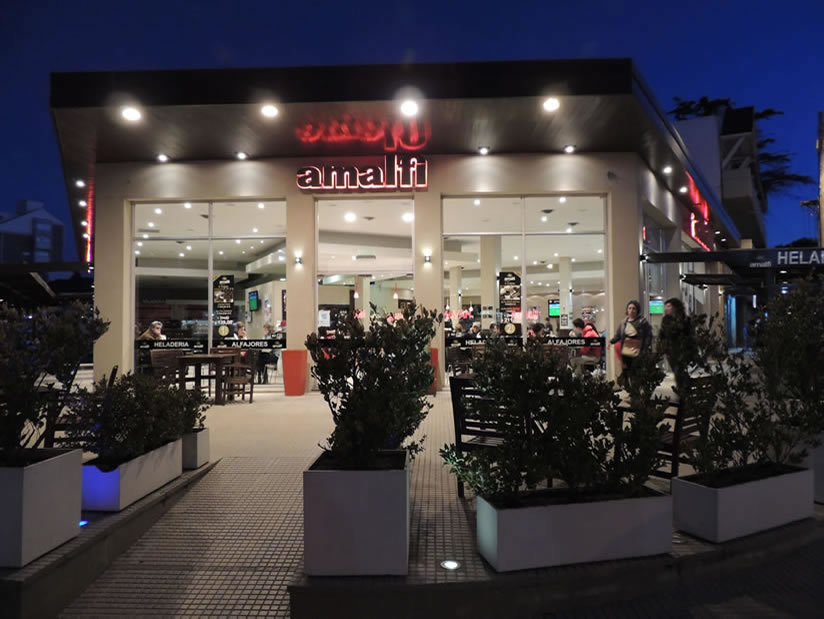 Atractivo Turistico La Avenida 3 en Villa Gesell zona 